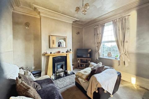 3 bedroom terraced house for sale, Holme Street, Liversedge, WF15