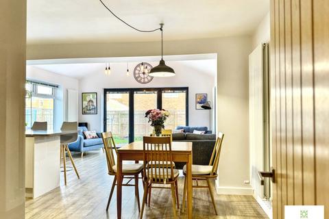 4 bedroom detached house for sale, Glaisdale Road, Durham TS15