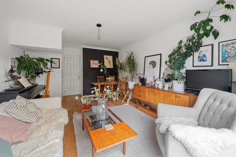 2 bedroom terraced house for sale, Seymour Gardens, London SE4