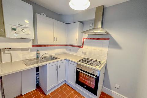 2 bedroom terraced house to rent, Rawlinson Street, Barrow-in furness LA14 1ED