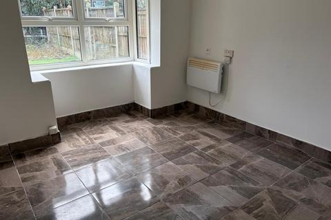 undefined, Aaron Manby Court, High Street, Princes End