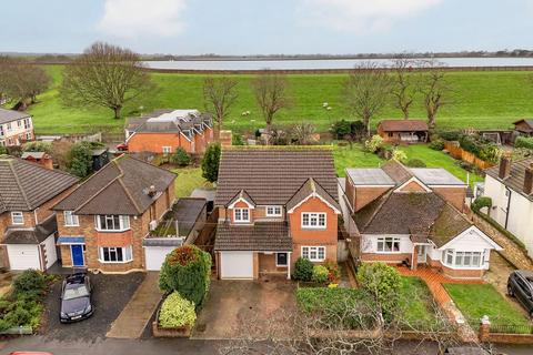 undefined, Weston Avenue, West Molesey KT8
