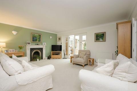 4 bedroom detached house for sale, Weston Avenue, West Molesey KT8