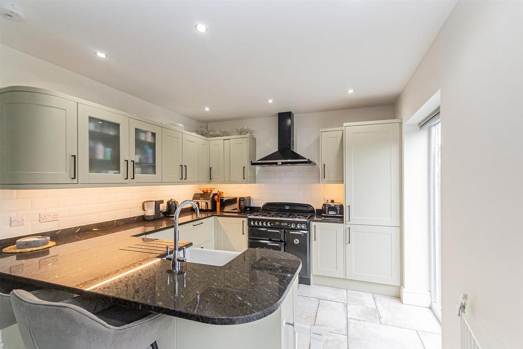 Dining Kitchen