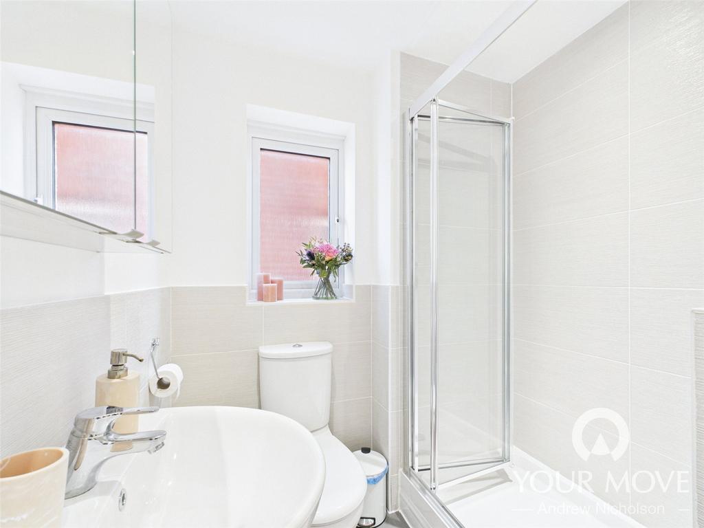 En-Suite To Bed 2