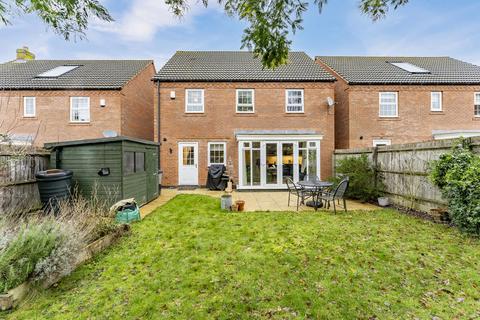 4 bedroom detached house for sale, Marmion Close- Market Harborough