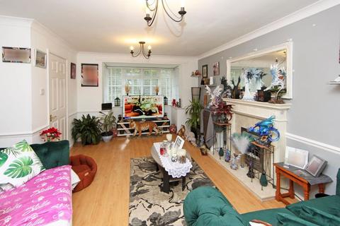 4 bedroom detached house for sale, Mole Way, Shawbirch Telford