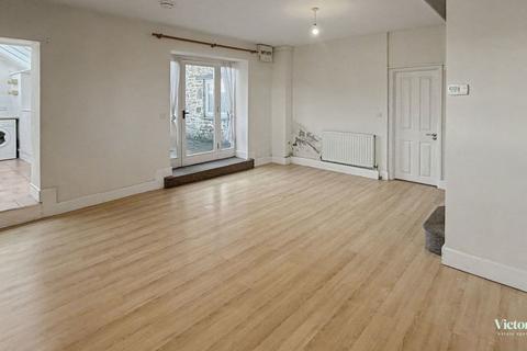 2 bedroom cottage for sale, Fore Street, Plymouth PL8