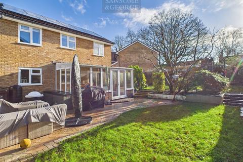 undefined, Hawkley Drive, Tadley, Hampshire, RG26