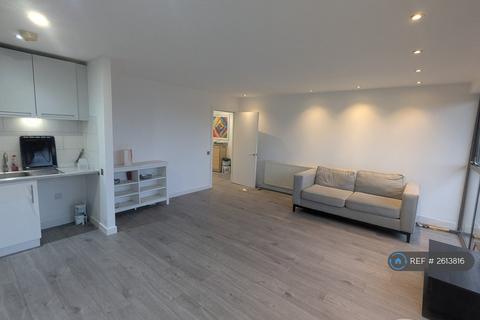2 bedroom flat to rent, Crown Place Apartments, London, SE16
