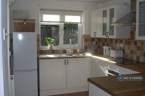 2 bedroom bungalow to rent, Gloucestershire, Birdlip, GL4