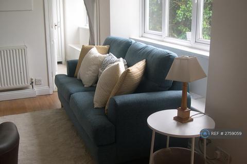 2 bedroom bungalow to rent, Gloucestershire, Birdlip, GL4