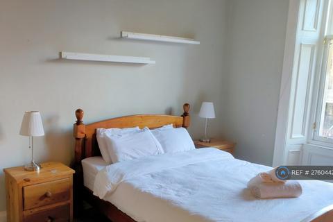 2 bedroom flat to rent, Havelock St, Glasgow, G11