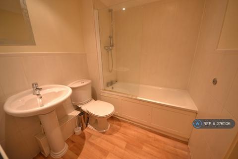 1 bedroom flat to rent, Portswood Road, Southampton, SO17