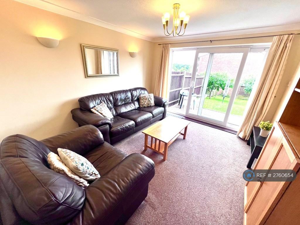 Sunny Sittingroom