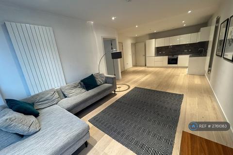 2 bedroom flat to rent, Liner House, London, E16