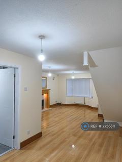 3 bedroom semi-detached house to rent, Partridge Close, Liverpool, L12