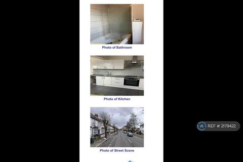 3 bedroom terraced house to rent, Thornton Road, Croydon, CR0