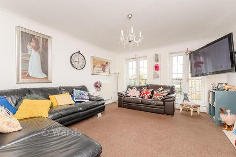 undefined, Warwick Way, Dartford DA1