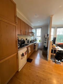 1 bedroom flat to rent, Newington Green, London N16