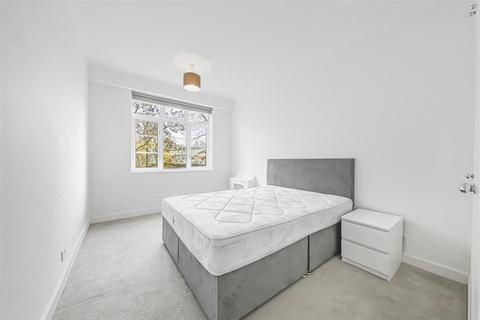 2 bedroom flat to rent, Grove End Road, London, NW8