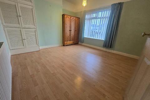 3 bedroom semi-detached house for sale, Leyburn Road, Darlington