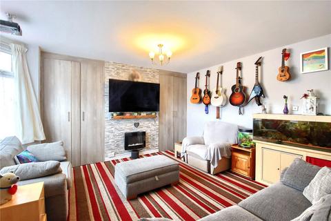 2 bedroom terraced house to rent, Newby Grove, Thornaby