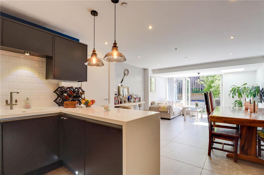 Kitchen/Living Room