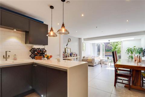 3 bedroom end of terrace house to rent, Victoria Street, St. Albans, AL1