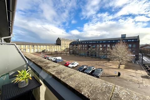 2 bedroom apartment for sale, Fire Fly Avenue, Swindon SN2