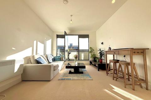 2 bedroom apartment for sale, Fire Fly Avenue, Swindon SN2