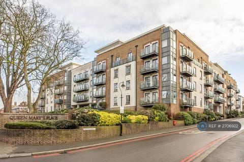 1 bedroom flat to rent, Queen Mary House, London, SW15