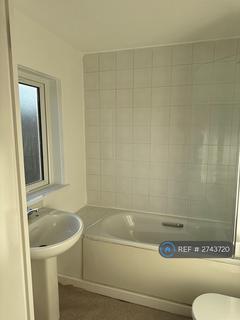 1 bedroom in a house share to rent, Cyclops Mews, London, E14