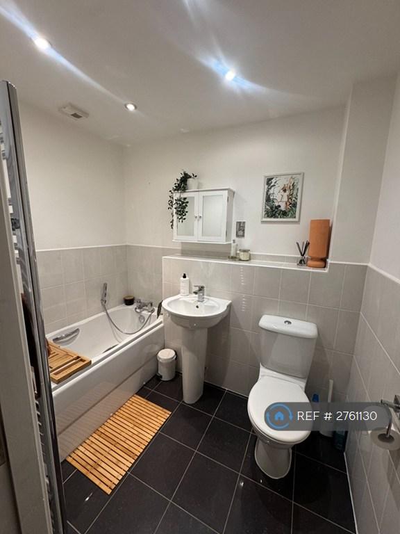 Main Bathroom