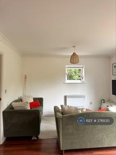 2 bedroom flat to rent, Aragon Court, Leeds, LS7