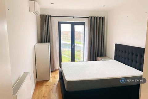 1 bedroom flat to rent, Eythorne Road, London, SW9