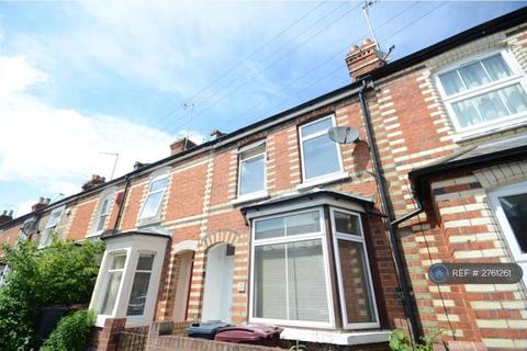 2 bedroom terraced house to rent, Kings Road, Caversham, Reading, RG4