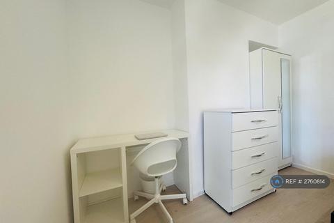 undefined, Ellisson Road, London, DA15