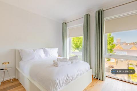 2 bedroom flat to rent, Bacon Street, London, E2