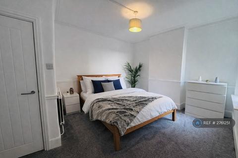 undefined, Balham, London, SW12