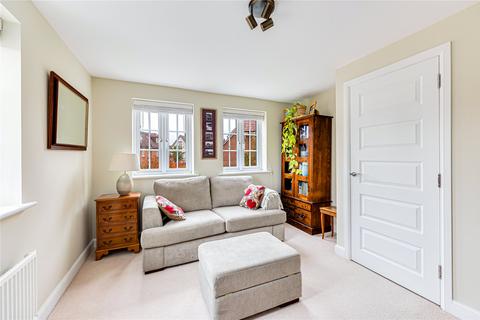 4 bedroom end of terrace house for sale, Cantley Road, Great Denham, Bedford, Bedfordshire, MK40