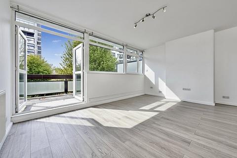 3 bedroom duplex for sale, Exford Court, Bolingbroke Walk, London