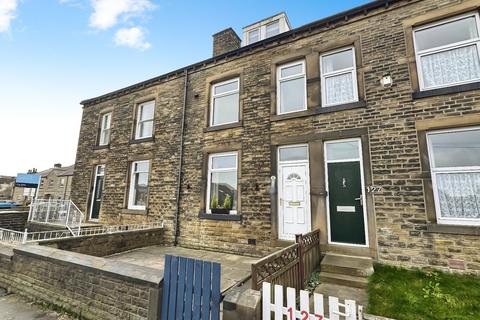 3 bedroom terraced house to rent, Acre Street, Lindley, Huddersfield, HD3