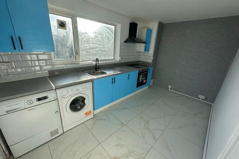 2 bedroom apartment to rent, Bridgewater Court, Bridgewater Road, Wembley