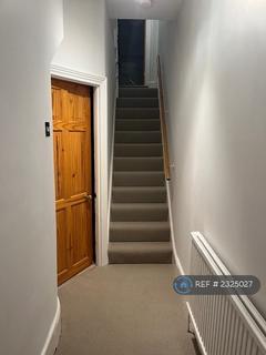 4 bedroom terraced house to rent, Little Ilford Lane, London, E12