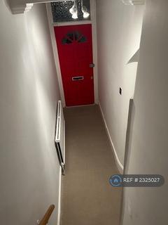 4 bedroom terraced house to rent, Little Ilford Lane, London, E12