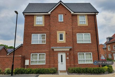 5 bedroom semi-detached house to rent, Brambling Avenue, Coventry, CV4