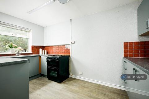 undefined, Pinkhams Twist, Bristol, BS14