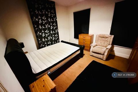 undefined, Queensland Avenue, Coventry, CV5