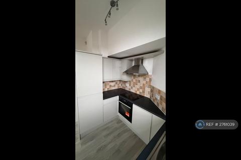 1 bedroom flat to rent, Balme Road, Cleckheaton, BD19